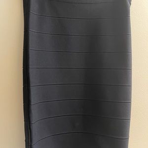 Black stretch body con Large brand new with tags BCBG Max Azria skirt